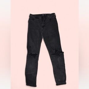 Black Distressed Jeans